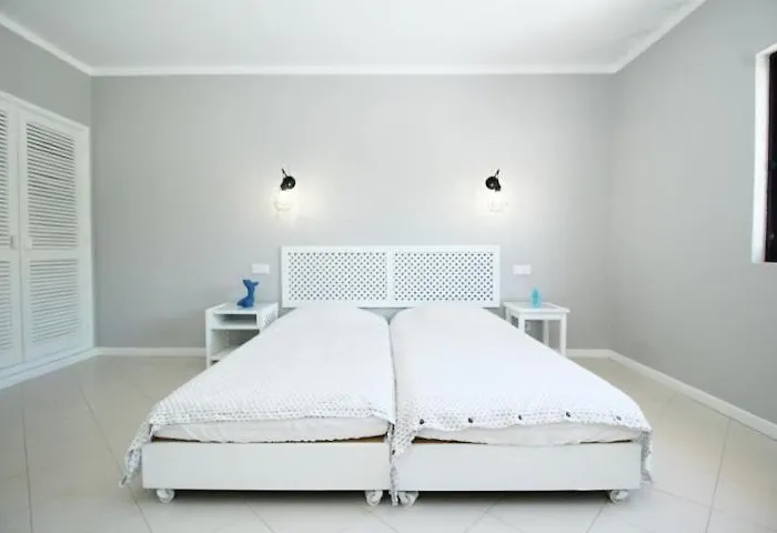 Belavista Tenis Sweethouse *