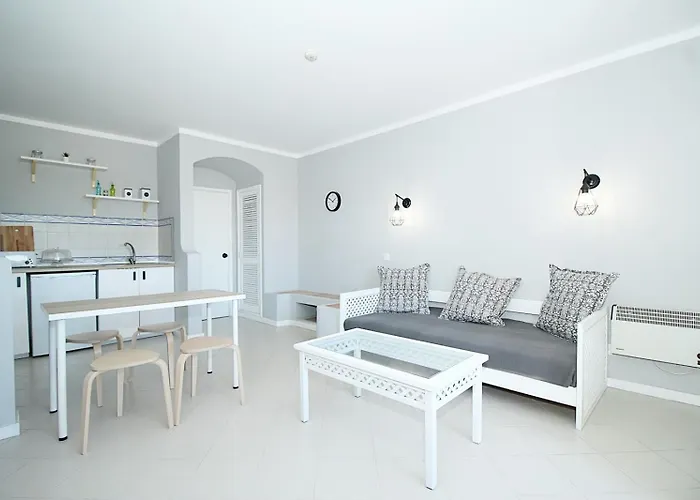 Belavista Tenis Sweethouse 公寓